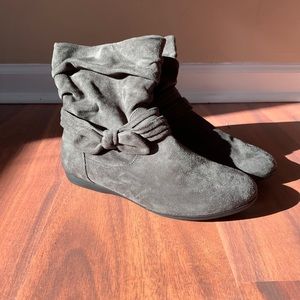 BONGO Suede Boots